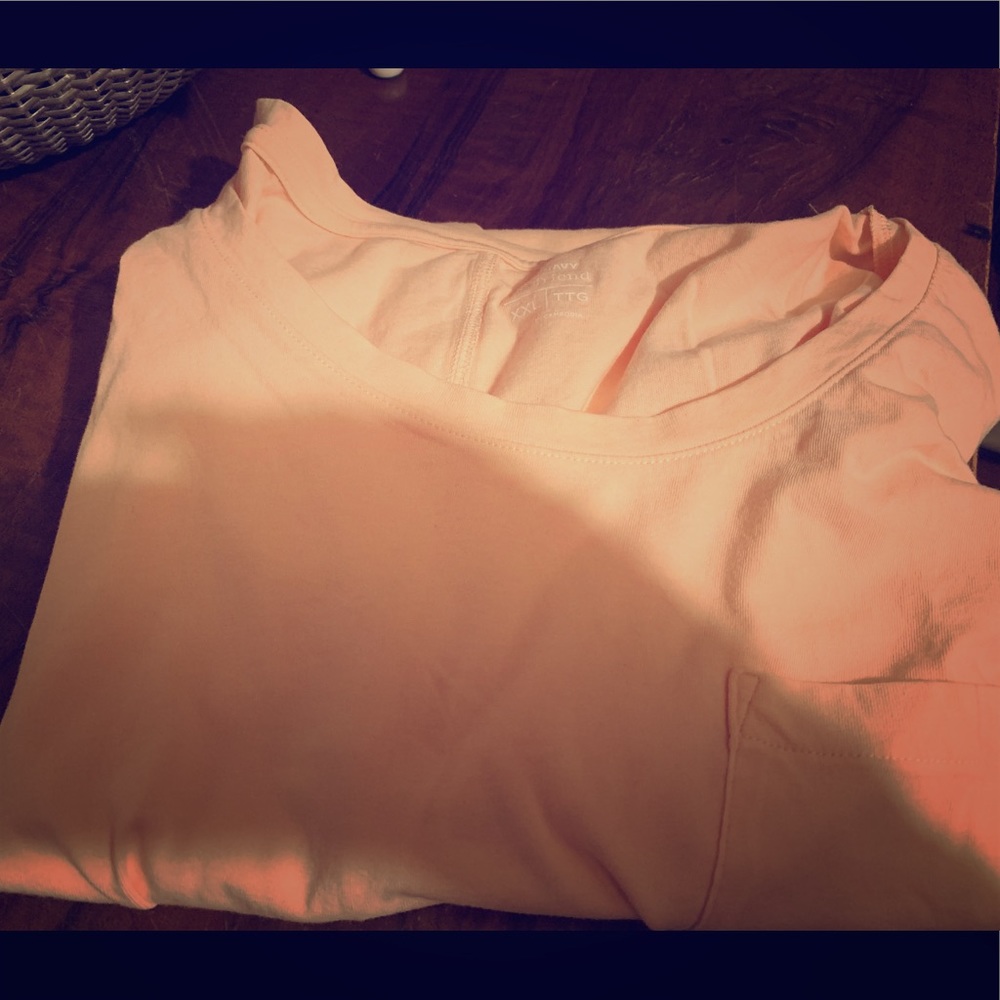 Old Navy short sleeve pocket t-shirt